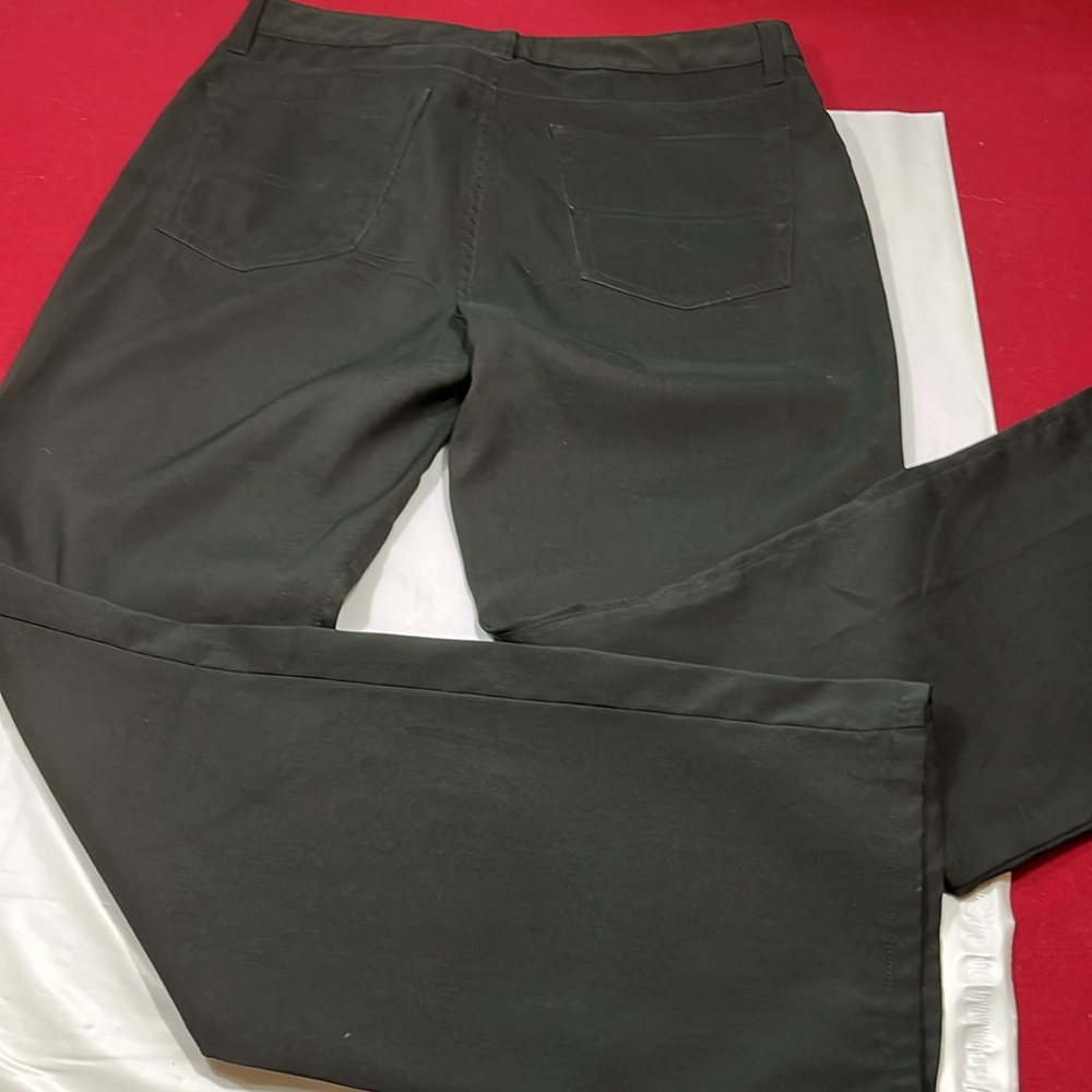 Tommy Hilfiger BLACK polyester dress Pants Women Size 11 Flared Leg,  Y2K,  90s